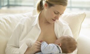روش شیردهی مادران مبتلا به هپاتیت به نوزاد