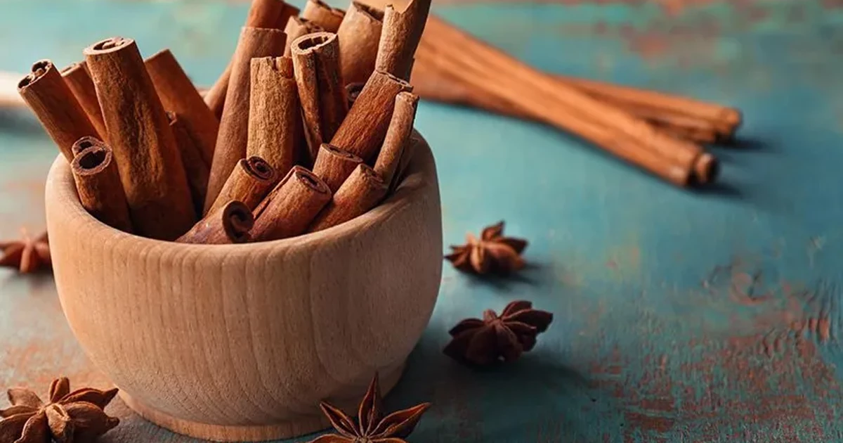 ۶. دهان‌شویه دارچین