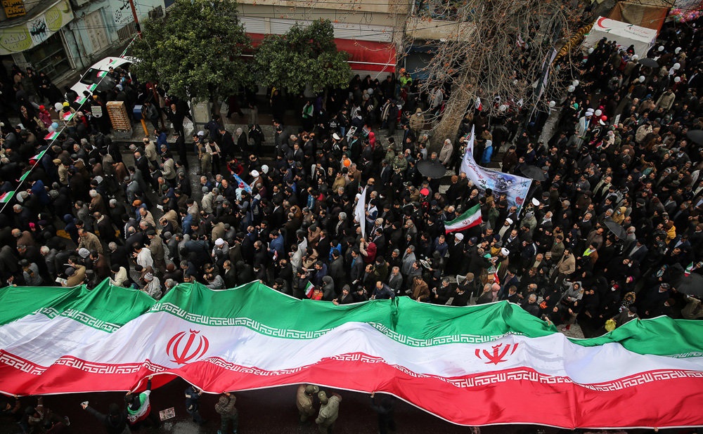 یادی از روزهای برفی زمستان انقلاب / به بهانه انتخابات در ایران