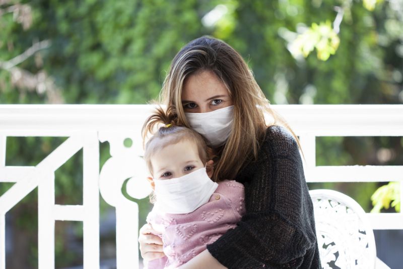 خطرات ماسک برای نوزادان