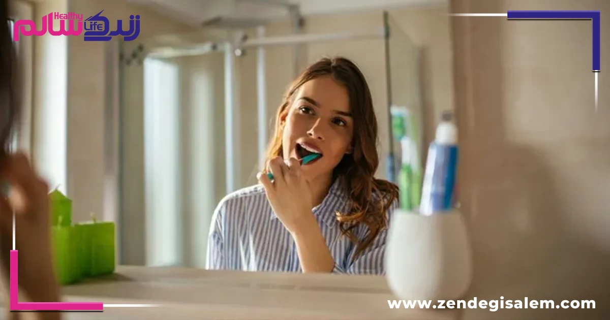 مسواک نرم چگونه دندان‌ها را تمیز می‌کند؟