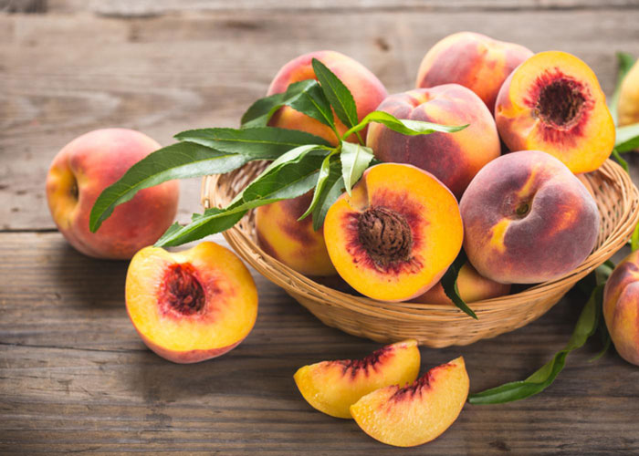 خواص هلو میوه تابستانی