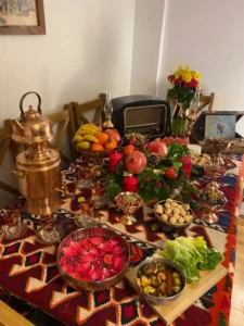 تزئین سنتی و ایرانی سفره شب یلدا 1404