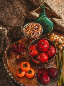 تزئین سنتی و ایرانی سفره شب یلدا 1404