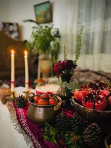تزئین سنتی و ایرانی سفره شب یلدا 1404