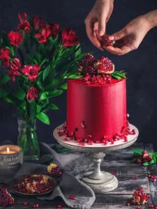 تزئین کیک شب یلدا