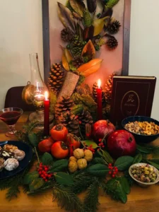  تزئین سفره شب یلدا شیک و مدرن