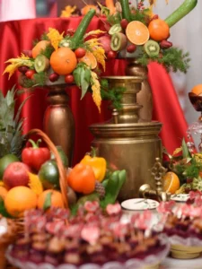 تزئین سفره شب یلدا شیک و لاکچری برای عروس