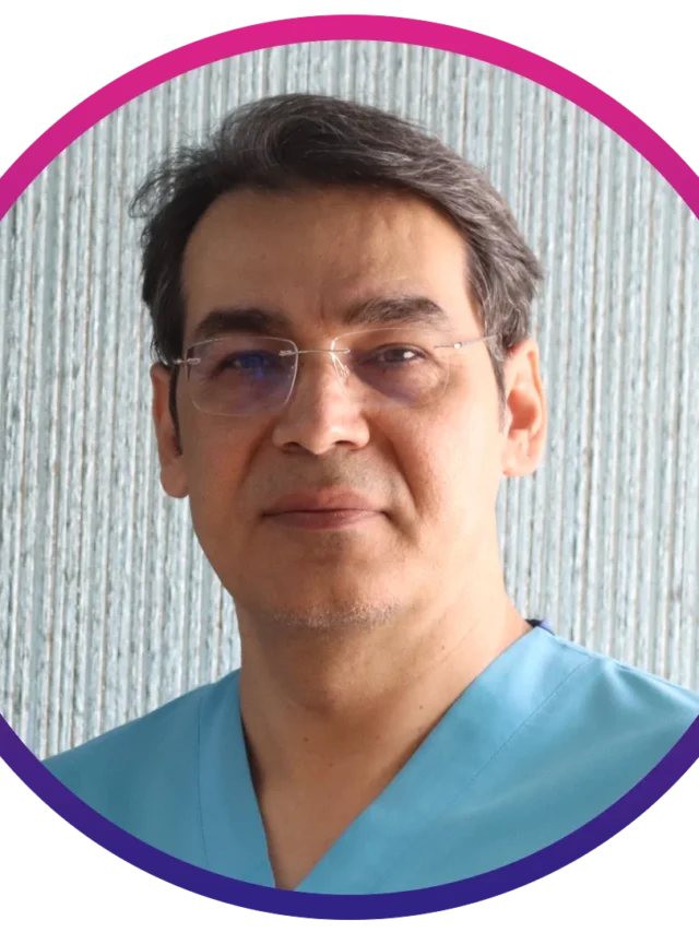 دکتر پیمان صالحی (فوق تخصص ناباروری مردان و متخصص اورولوژی)