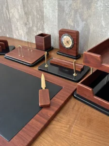 کادو برای همسر در روز مرد