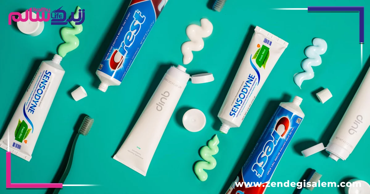 عکس روش صحیح مسواک زدن